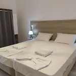 Odysseas Apartament *